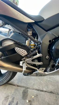 Photo 2002 Yamaha R1 $5,000