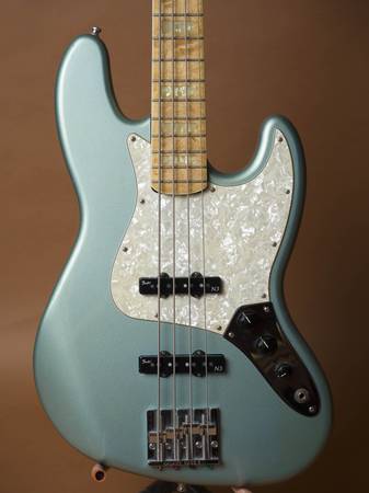Photo 2007 Fender American Jazz Bass (Bound, Figured Maple Neck) $1,750