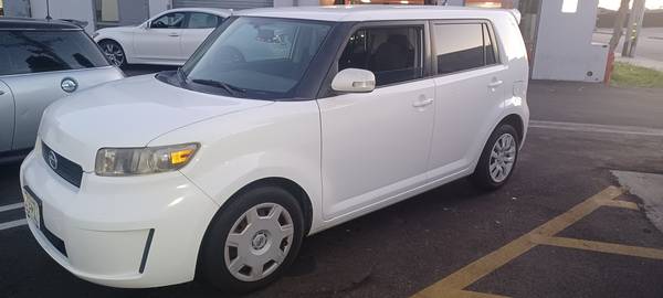 Photo 2010 toyota SCION xB $5,300