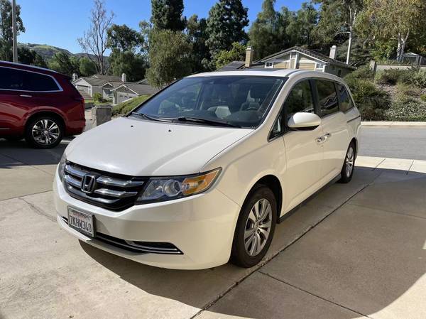 Photo 2015 Honda Odyssey EXL excellent condition, 1st owner $19,500