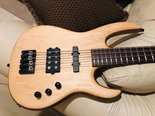 Photo 2018 Kiesel LB70 Bass. Made in USA. Very Rare $1,200