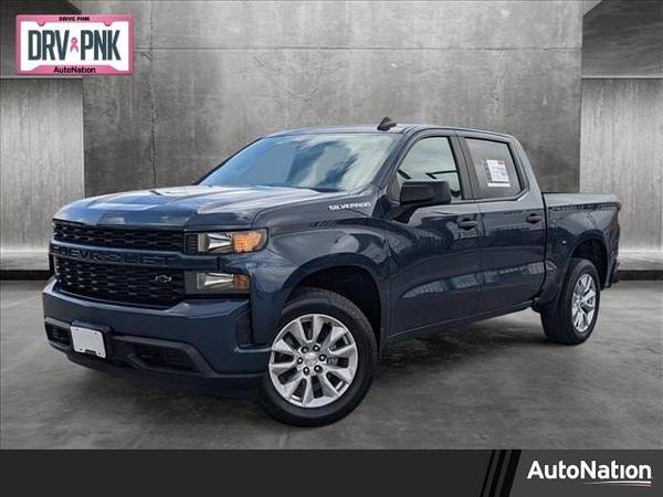 Photo 2020 Chevrolet Silverado 1500 Chevy Truck Custom Crew Cab - $32,998 (Mercedes-Benz of South Bay)