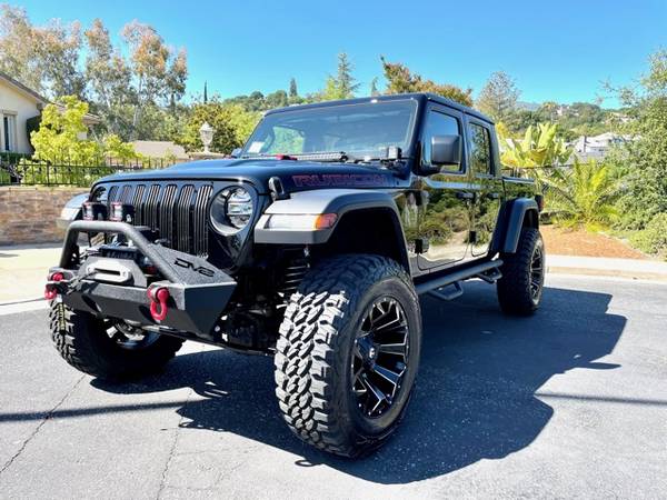Photo 2021 Jeep Gladiator Professionally Custom Built - $1 (Long Beach)
