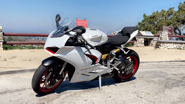 Photo 2022 Ducati Panigale V2 $17,500