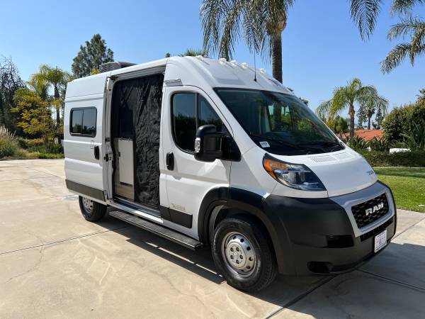 2022 Winnebago Solis Pocket Class B Camper Van $74,999 | RV, RVs For ...