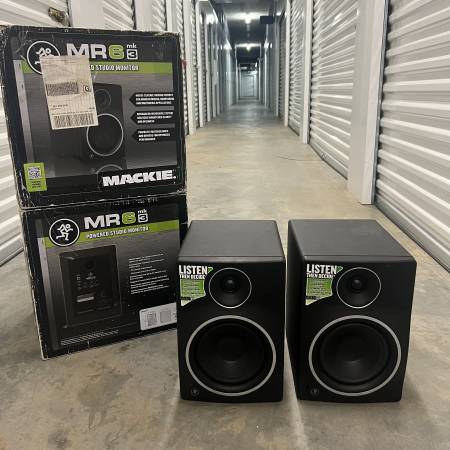 Photo 2 Mackie MR6 MK3 6.5 Powered Studio Monitors Speakers DJ Film Editing $300