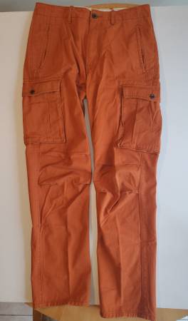 Photo (2) pairs of Levi Strauss slim cargo pants  (1) pair of Dockers slim $9