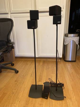 Photo 3 Bose Acoustimass Double Cube Speakers  2 Bose Stands $149