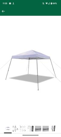 Photo Amazon Basics Outdoor One-push Pop Up Canopy, 8ft x 8ft Top Slant Leg $70