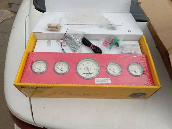 Autometer Hot Rod Rat Rod Gage Kit $300