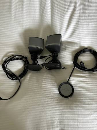 Photo BOSE companion 3 series II multimedia speaker system $150