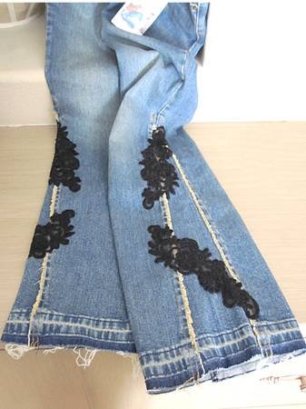 Photo Bisou Bisou Retro Boot-Cut Black Lace Trimmed Jeans. Sz 4 - New wTags $39