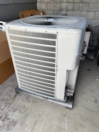 Photo Chill King 5 ton Chiller System and Air Handlers $2,900