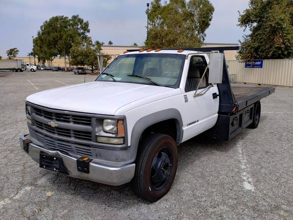 Photo Flatbed 2001 Chevrolet Silverado 3500 Heavy duty dually clean title $8,250
