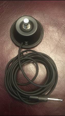 Photo GUITAR AMPLIFIER FOOT SWITCH PEDAL $35