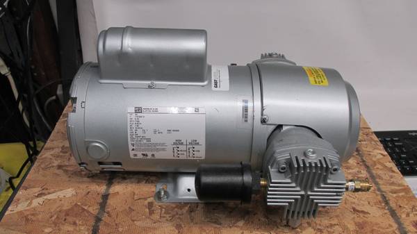 Gast 5lca-10m530x dual piston vacuum pump 0.75 hp $456