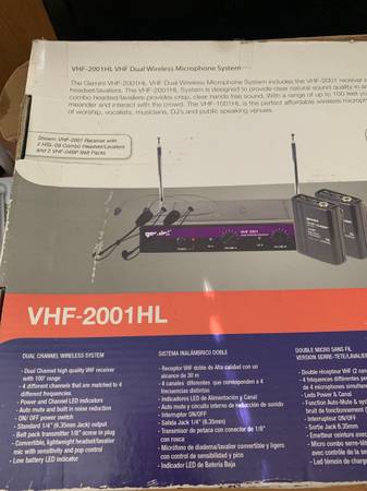 Photo Gemini VHF 200 1HL Wireless Lavalier headset dual channel $30