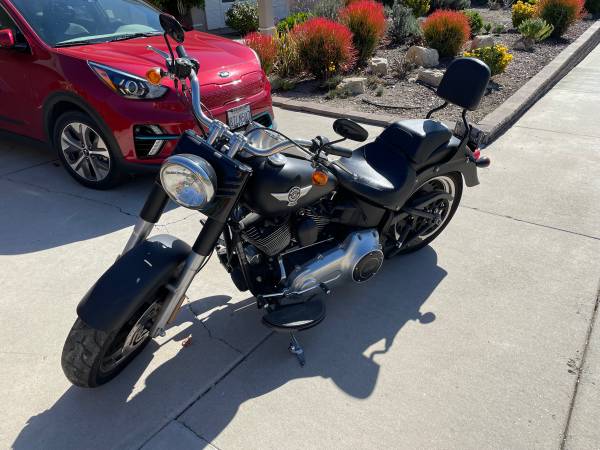 Photo Harley 2013 Fat Boy Lo $9500 or best offer $9,500