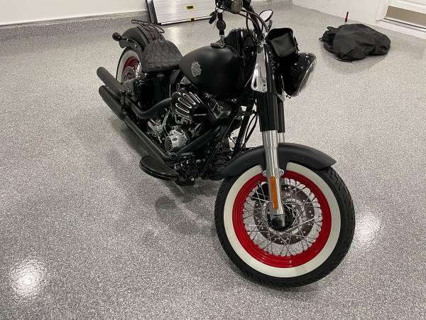 Photo Harley Davidson softail slim only 61 mls $11,200