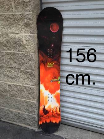 Photo Lib Tech Attack Banana snowboard 156 $440
