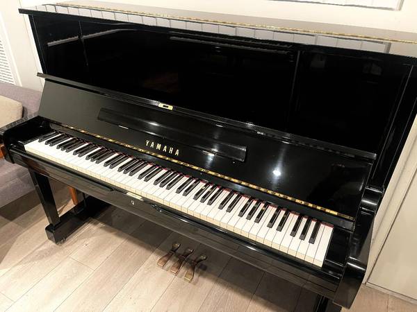 Photo Like New Yamaha UX1 Upright Piano $5,500
