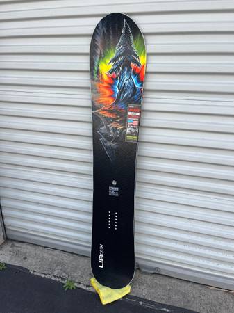 Photo NEW Lib Tech Dynamo C3 snowboard 153 $550