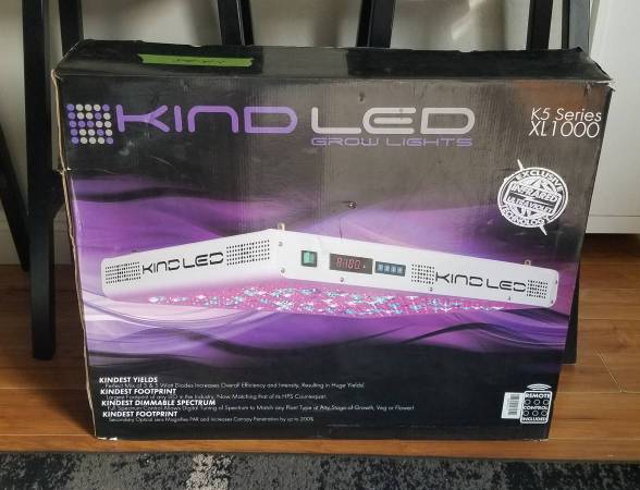 Photo NEW OPEN BOX Kind LED K5 series XL1000 LED grow light $640