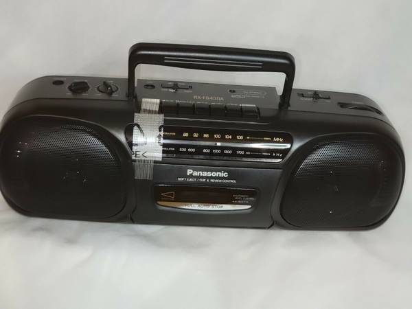 Photo NEW OPEN BOX VINTAGE Panasonic RX-FS430A STEREO RADIO CASSETTE BOOMBOX $60