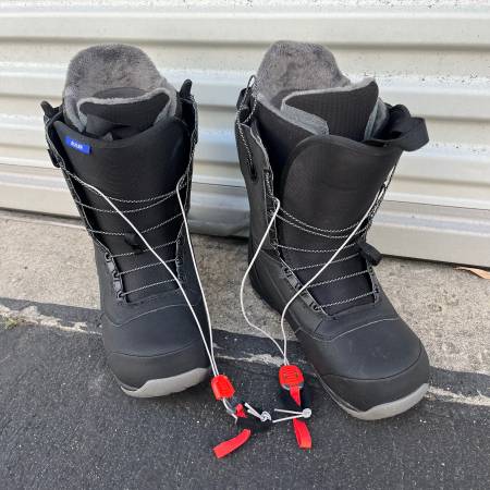Photo NICE Burton Ruler snowboard boots w SPEED ZONE LACES mens 10.5 $260