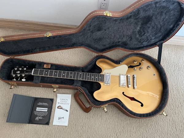 New Gibson Memphis Custom Shop GoldTop ES-335 Dot Guitar  Case $3,999