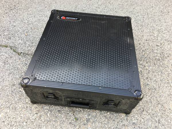 Photo Odyssey Pioneer DJM-2000 DJM-2000NXS black mixer carrying hard case $180