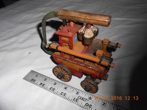 Photo Old-time FIRE TRUCK model $20