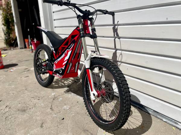 Photo Oset 24r Electric Trials Dirt Bike $3,300