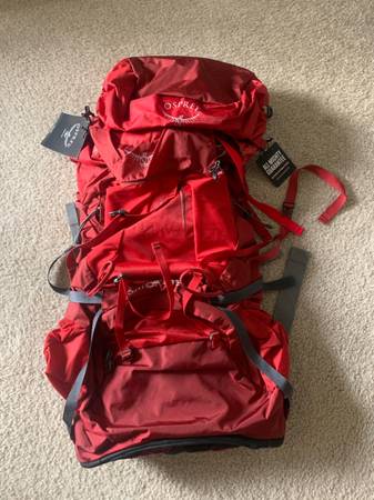 Photo Osprey Atmos Ag 50L Backpacking Backpack Pack New With Tags $200