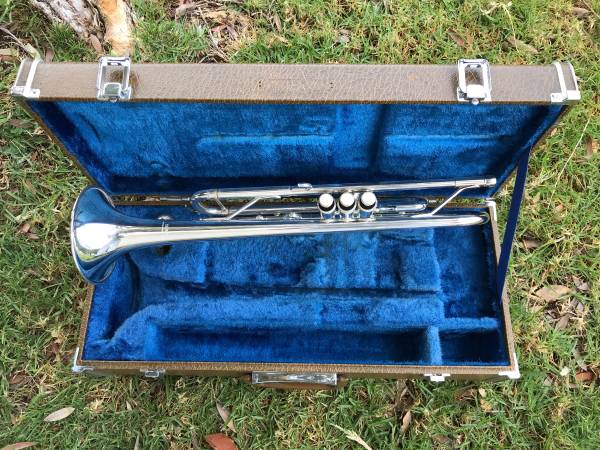 Photo RARE (EXCELLENT CONDITION)YAMAHA YTR-2335S (1980s) Silver Plated $1,200