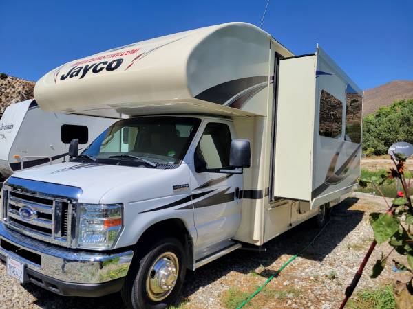 Photo RV Rental Sleeps 8 100 Free miles a day 2 Pop-Outs Load Great Cond. $259