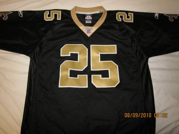 Photo Reggie Bush 25 authentic blackgold New Orleans Saints jersey - XL $40