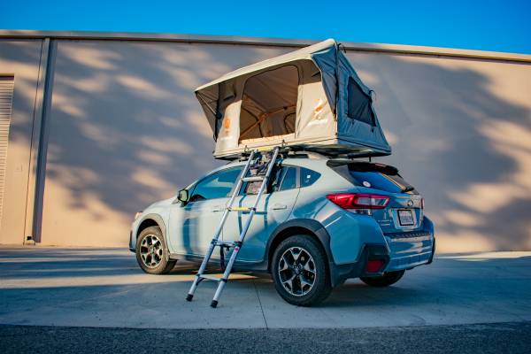 Photo Roof Top Tent with Ladder and Mattress (brand new in the box) $699