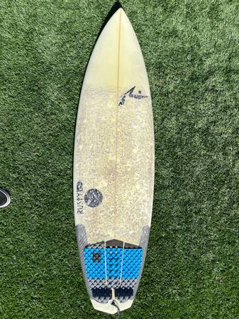 Photo Rusty - Neil Diamond - Surfboard - 58 x 19.25 x 2.4 (Volume 28.5) $165