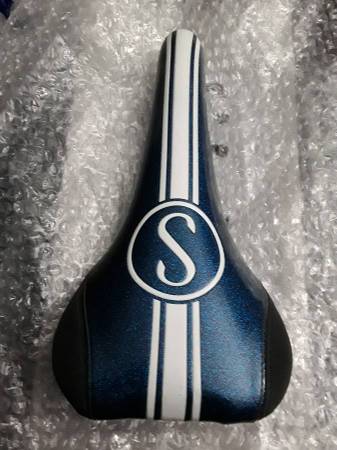 Schwinn Homegrown Saddle Blue Bass Boat Metal Flake Titanium Rails $300