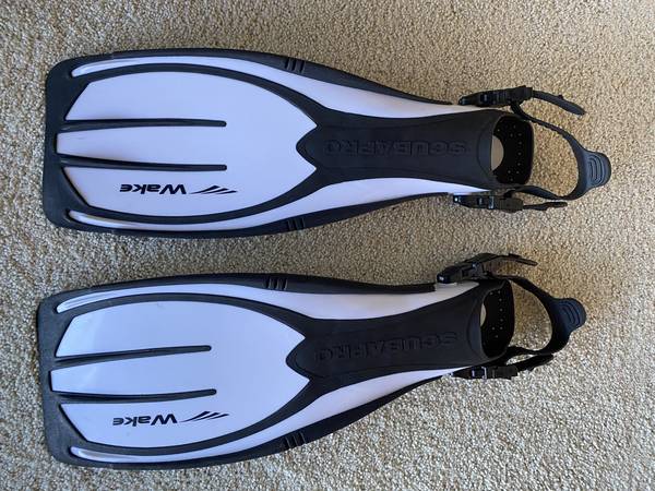 Photo Scuba Pro Wake Dive Snorkel Fins Size SM $50