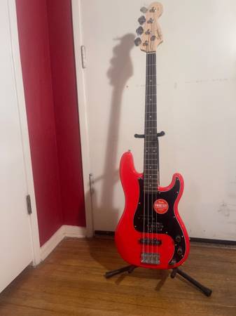 Squire PJ Bass, Race Red, New $220
