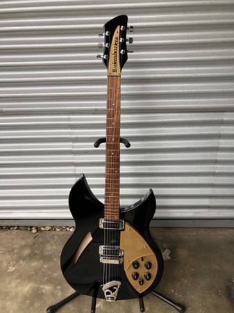 Photo TRADE NEW Rickenbacker 330 JG guitar for 38112 Plus Cash $1,500