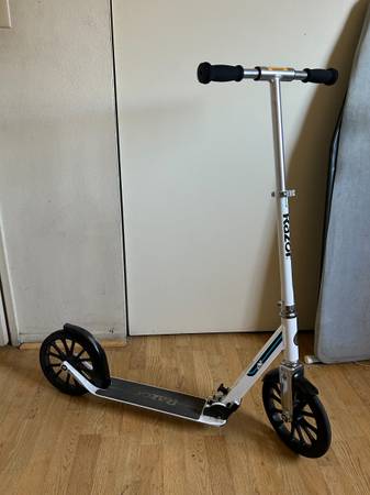 Photo Used Razor A6 Scooter $55
