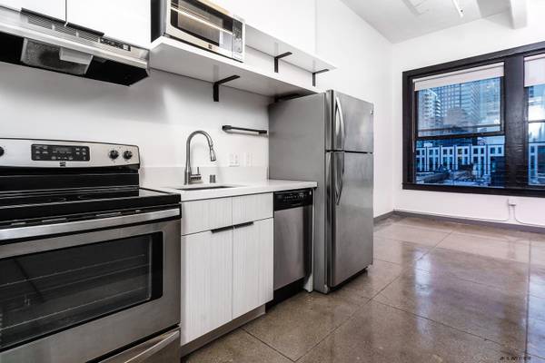 Photo Washer and Dryer  Fitness Center  Studio in Downtown Los Angeles $2,140