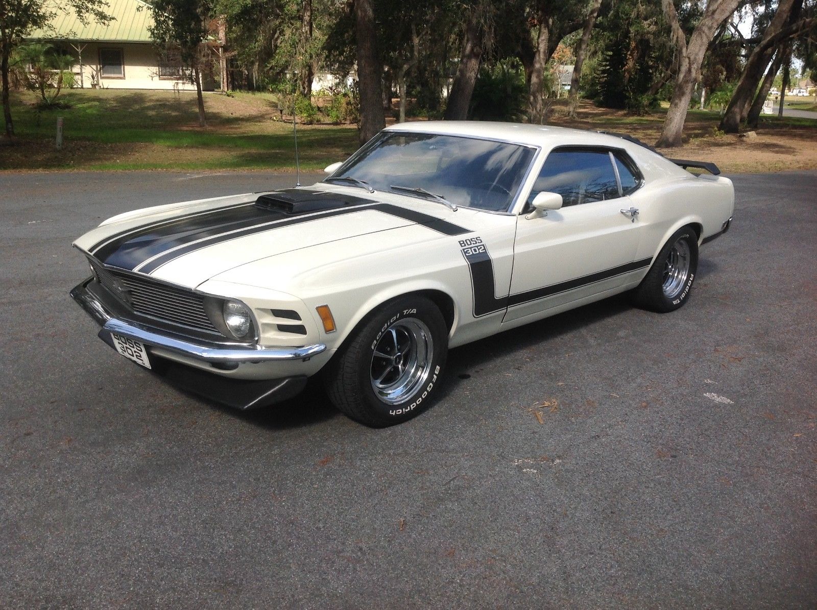 1970 Ford Mustang Boss 302 Shaker hood 4 speed | Cars & Trucks For Sale ...