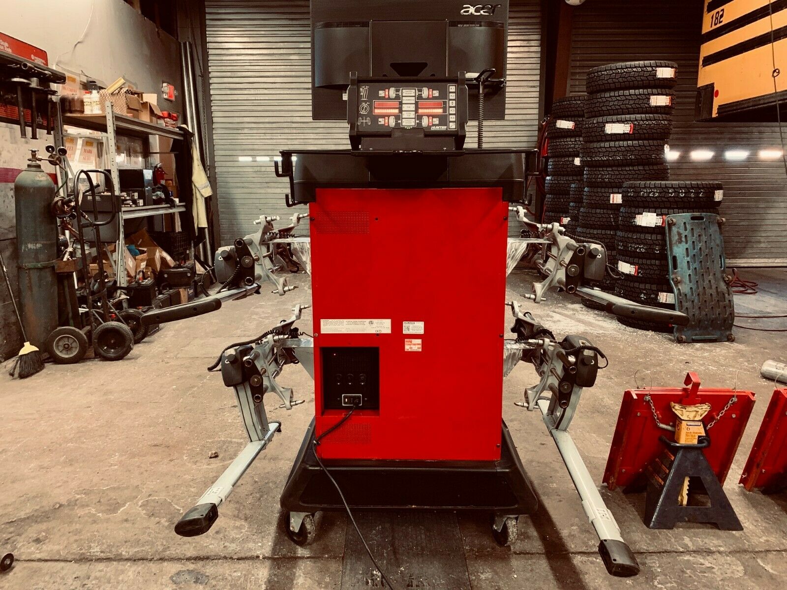 Hunter WT470 Alignment Machine With DSP700 Wireless Sensors Tools For