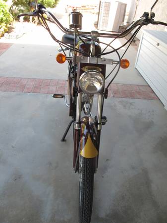 Photo whizzer motorbike $1,300