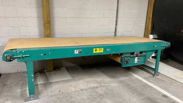 Photo 11 FT Automated Conveyer System Industrial MOTOR HK Systems Belt Motor $3,000