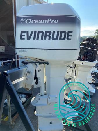 Photo 1994 Evinrude 200 HP 6-Cyl Carbureted 2-Stroke 30(XXL) Outboard Motor $3,650